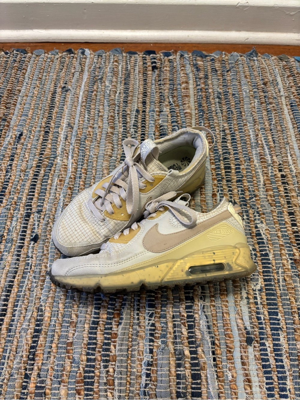 NIKE WOMENS AIR MAX 90 TERRASCAPE Womens "Light Bone (W)" DC9450 001